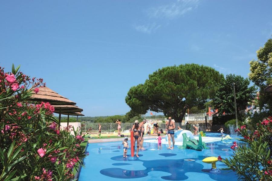 Camping Montana Parc - Gassin Golfe De St Tropez - Maeva Dış mekan fotoğraf
